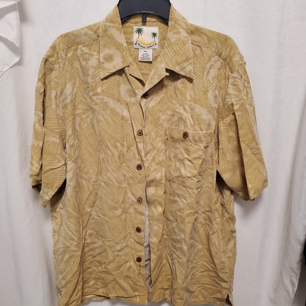 Banana Cabana Beige Silk Floral Short Sleeve Button-Up Shirt Size L